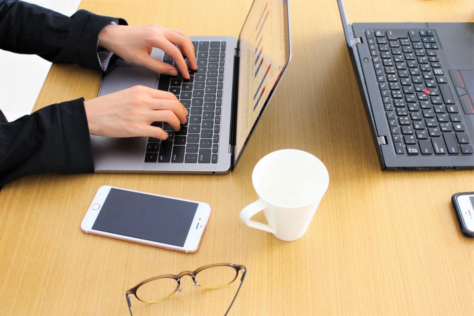 デジタルホワイトボード活用法：創造力を引き出す新しいツール